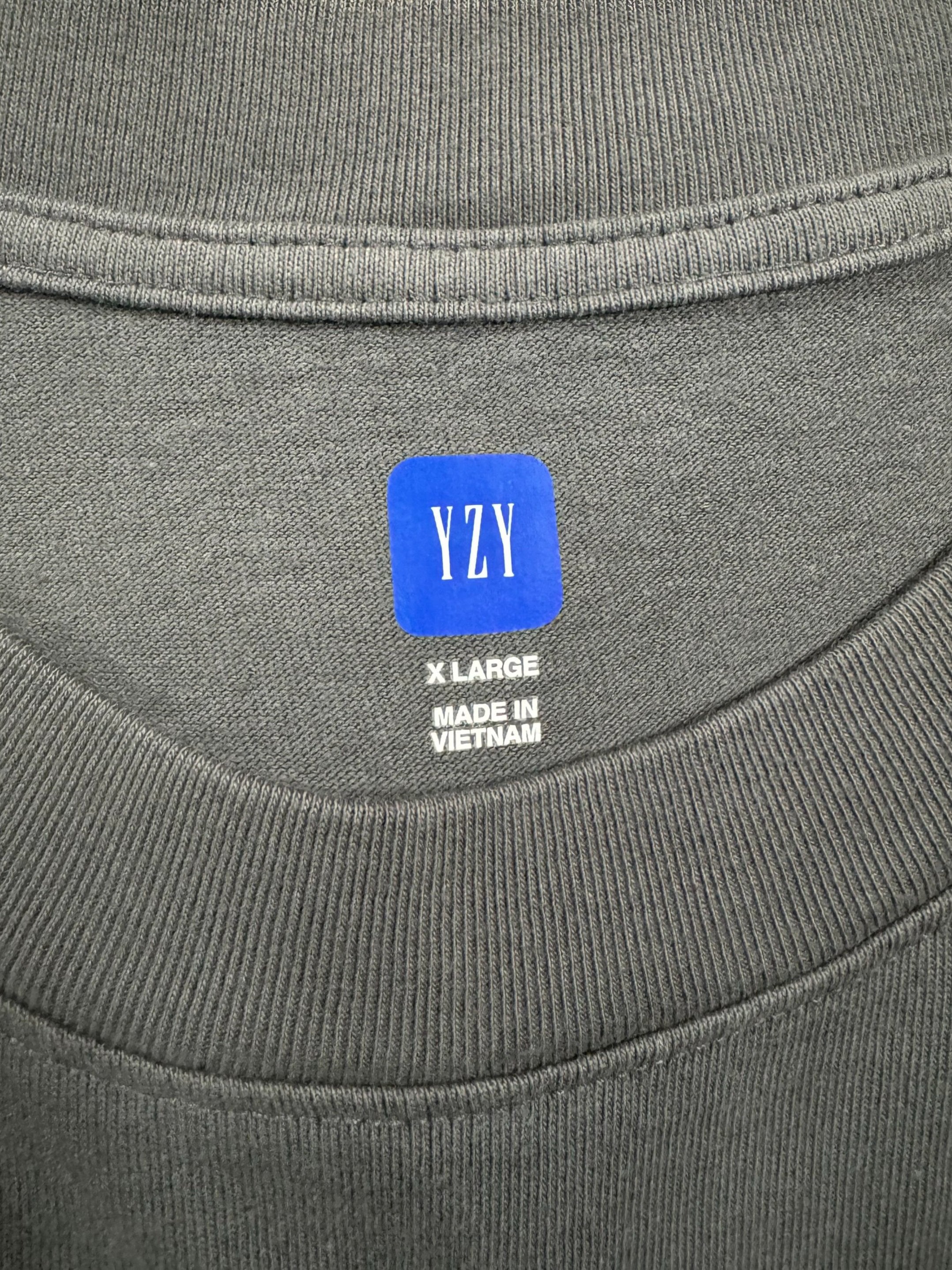YZY GAP SHORT SLEEVE