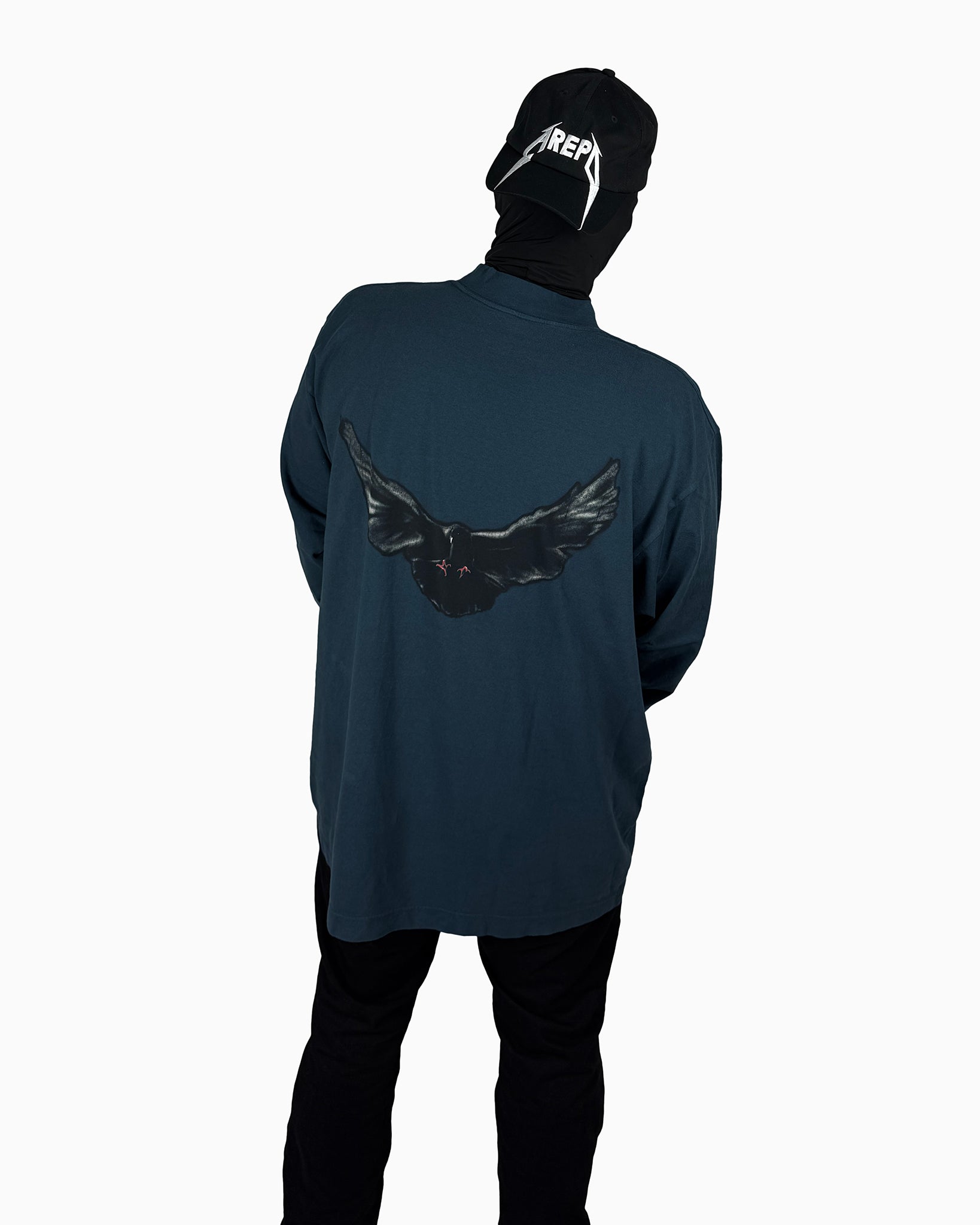 YGEBB DOVE LONG SLEEVE TEE